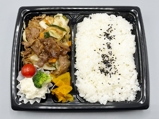 焼肉弁当　700円（税込）